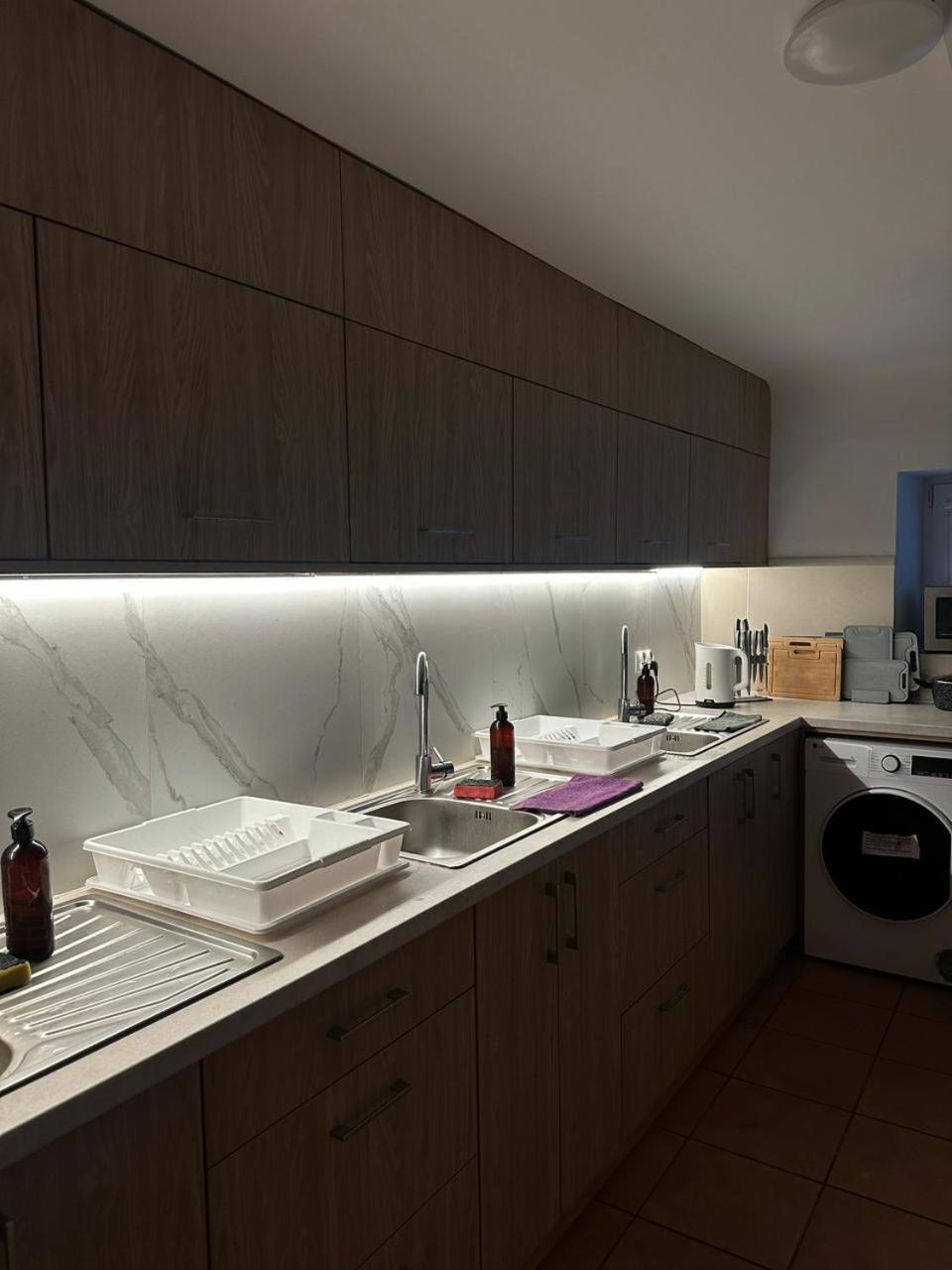 Hostel Harmonia Warsaw Luaran gambar