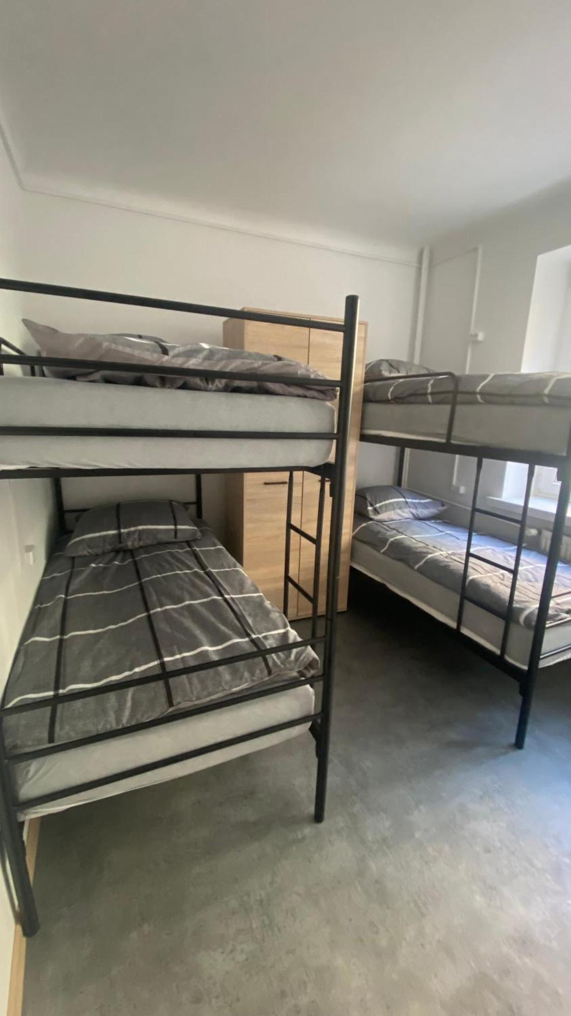 Hostel Harmonia Warsaw Luaran gambar