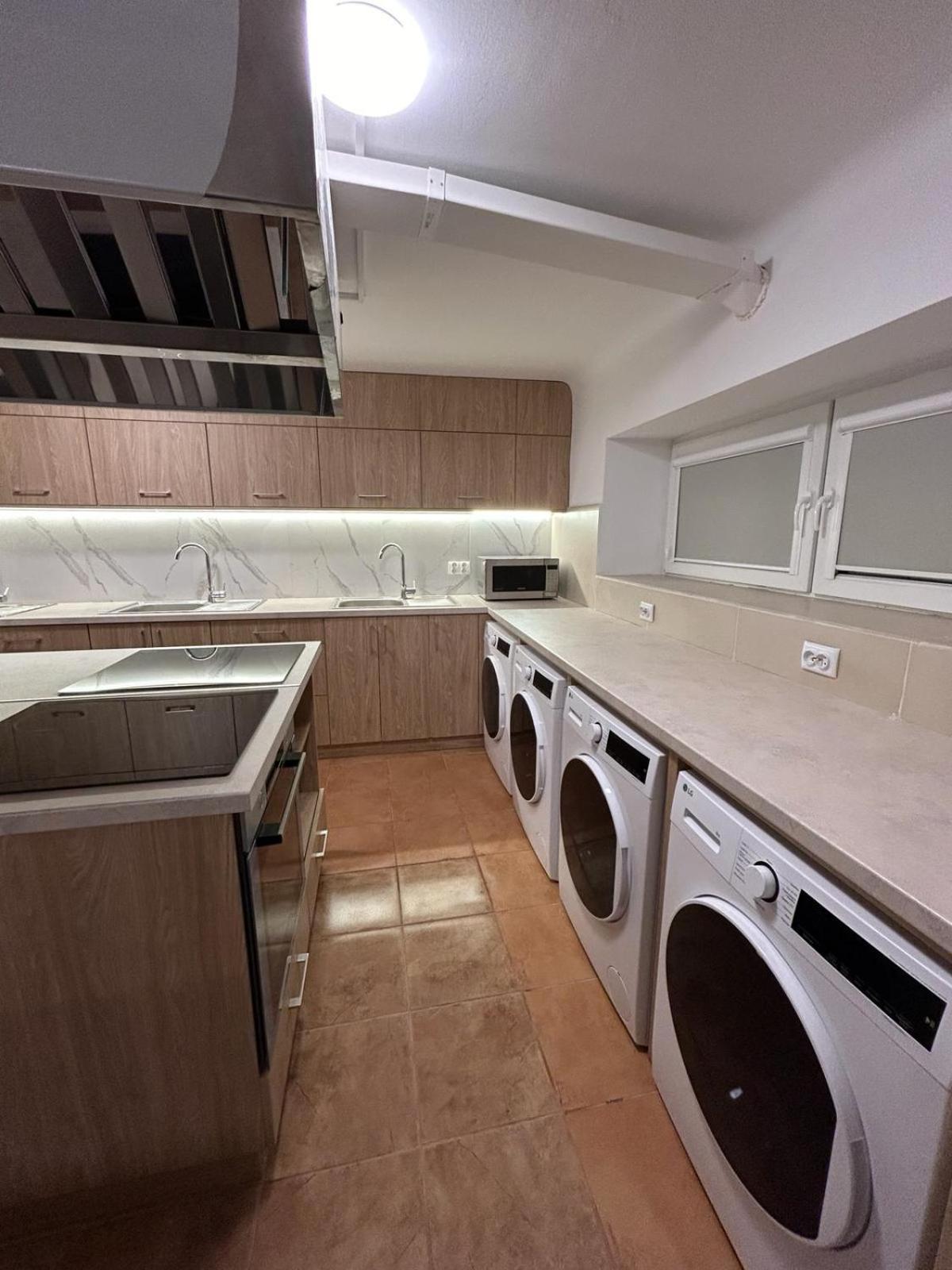 Hostel Harmonia Warsaw Luaran gambar