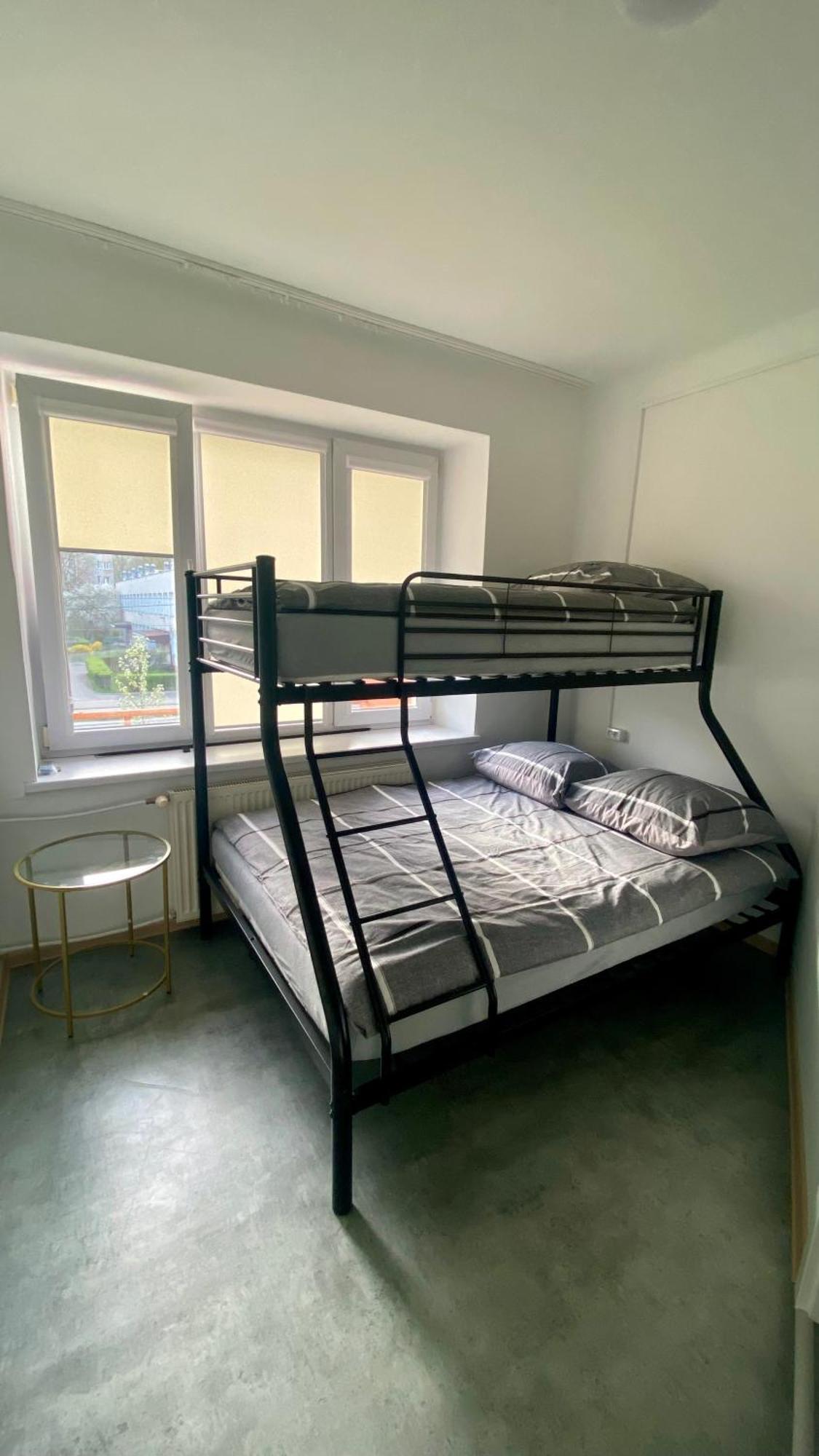 Hostel Harmonia Warsaw Luaran gambar
