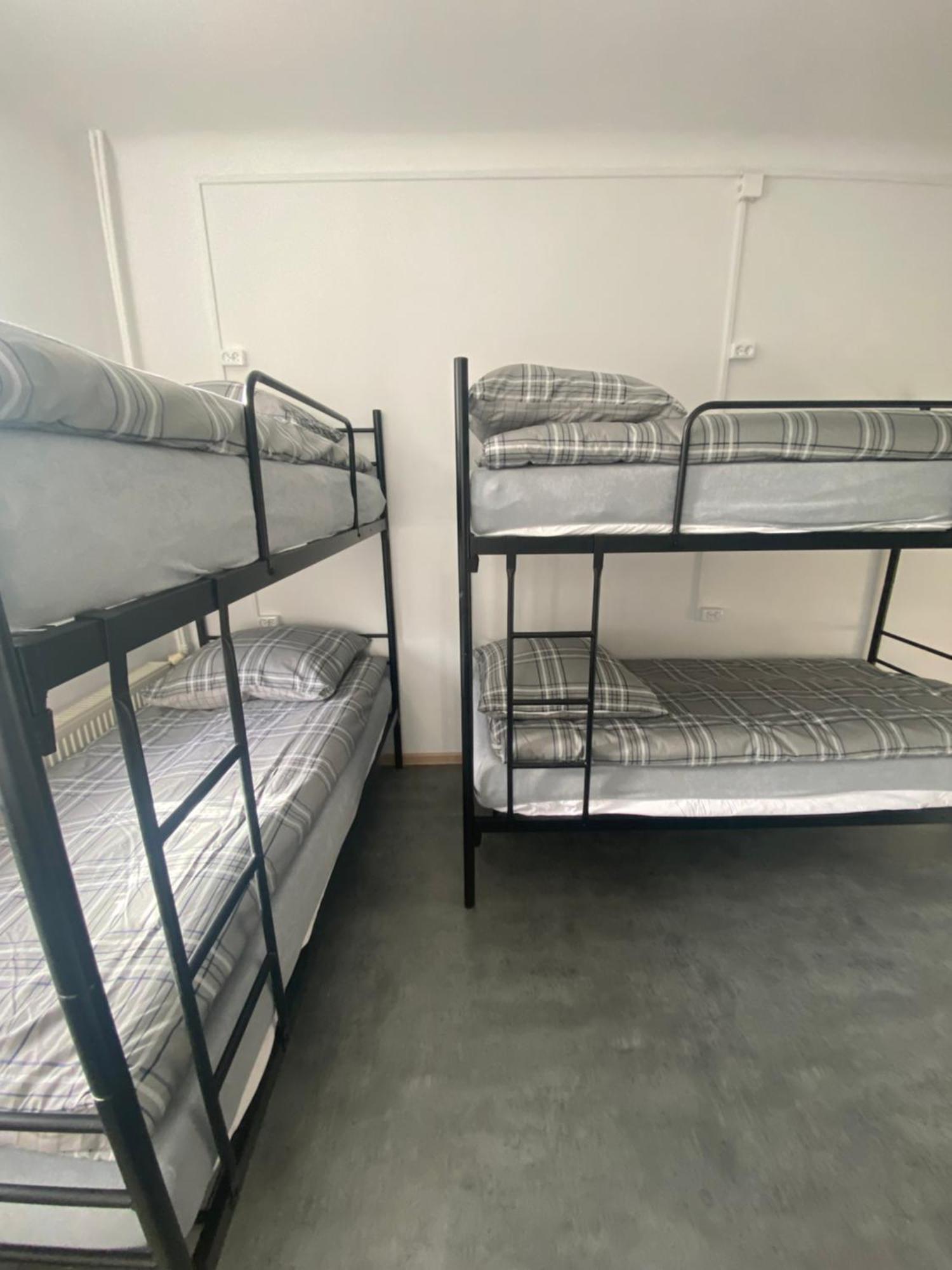 Hostel Harmonia Warsaw Luaran gambar